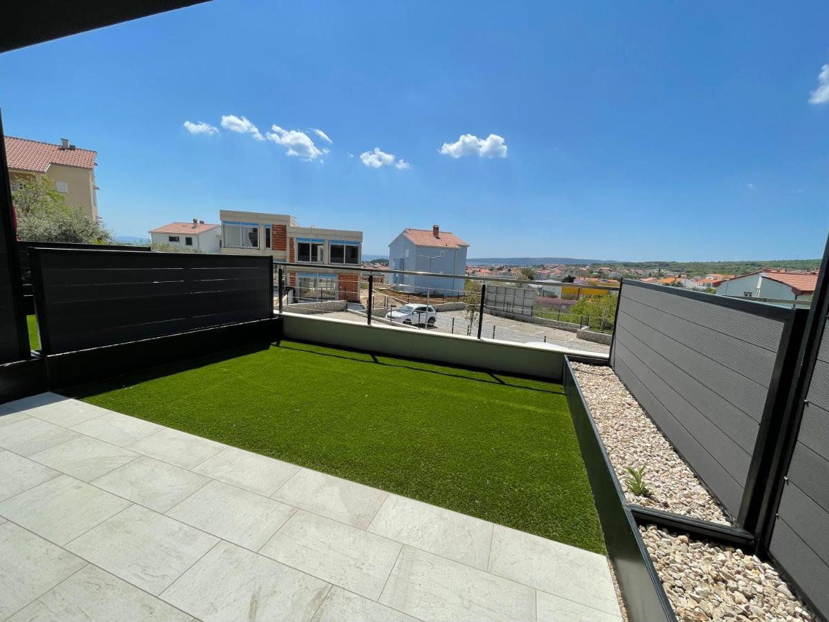 Lux Nanea Apartment Đảo Krk Ngoại thất bức ảnh