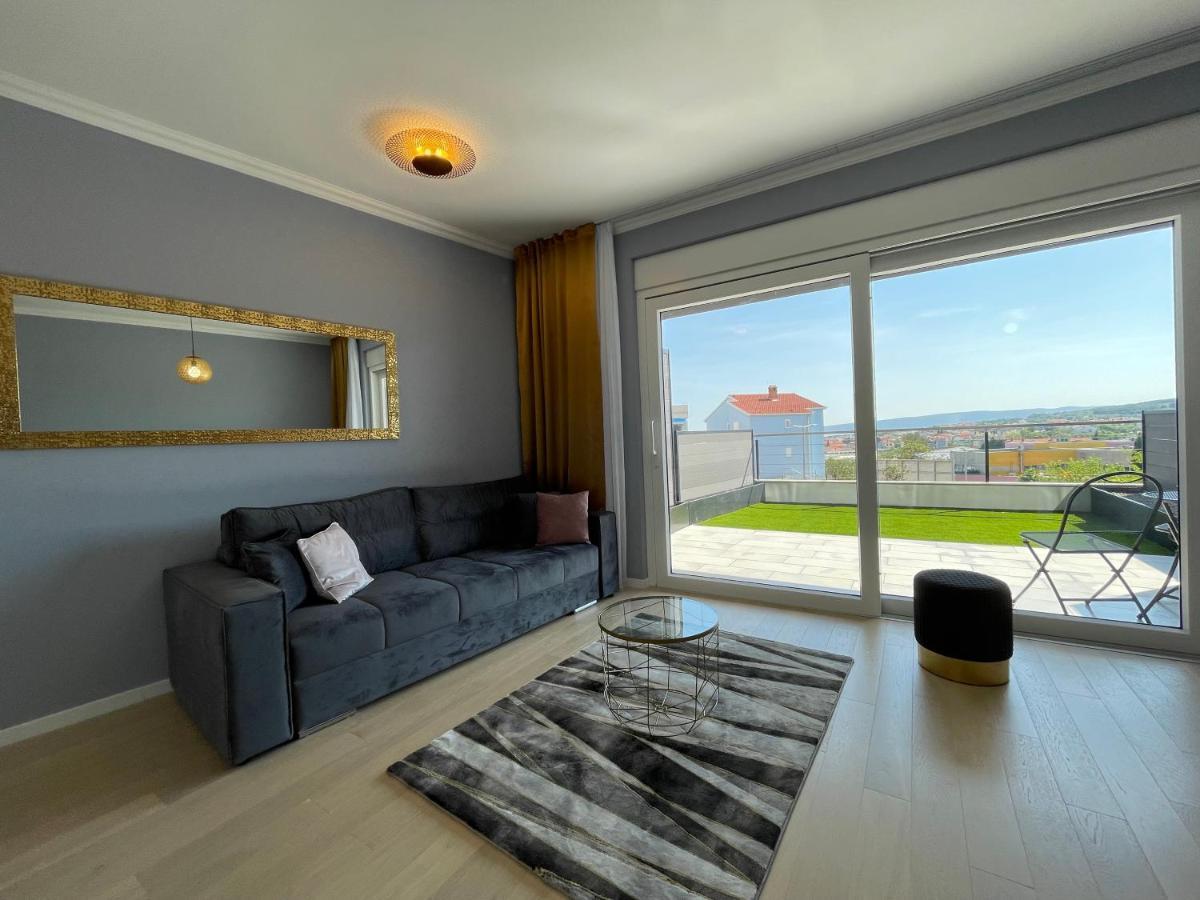 Lux Nanea Apartment Đảo Krk Ngoại thất bức ảnh