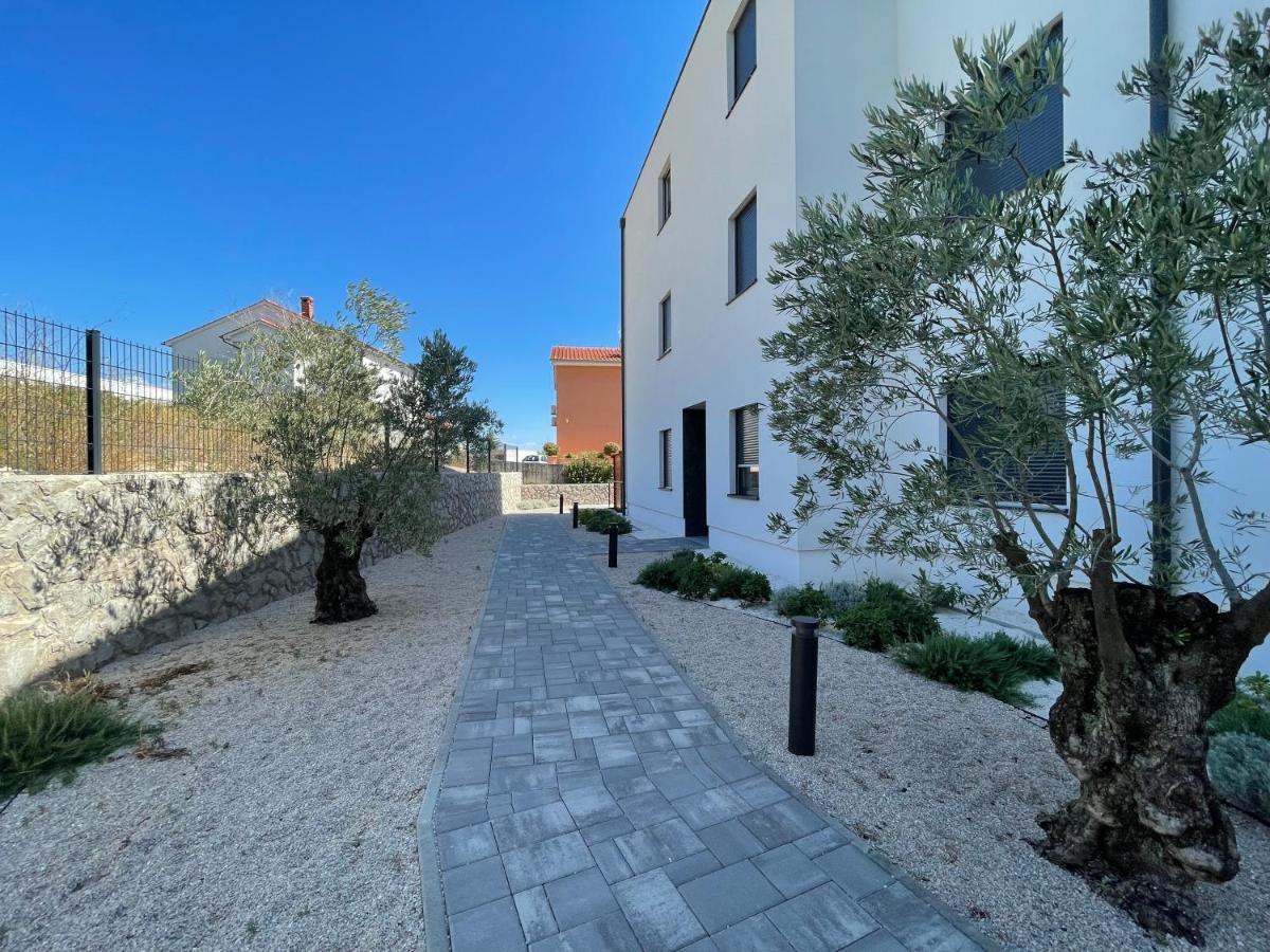 Lux Nanea Apartment Đảo Krk Ngoại thất bức ảnh